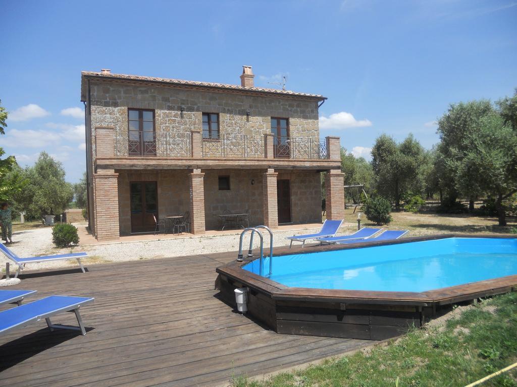 Agriturismo Tenuta Roccaccia 皮蒂利亚诺 外观 照片