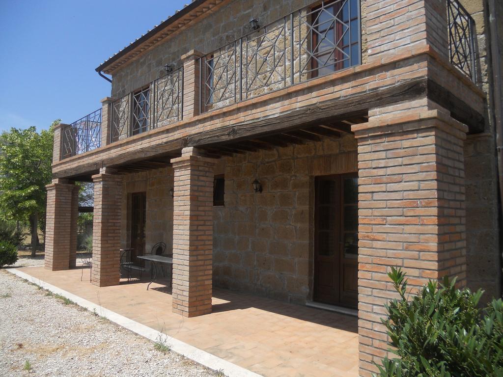 Agriturismo Tenuta Roccaccia 皮蒂利亚诺 外观 照片